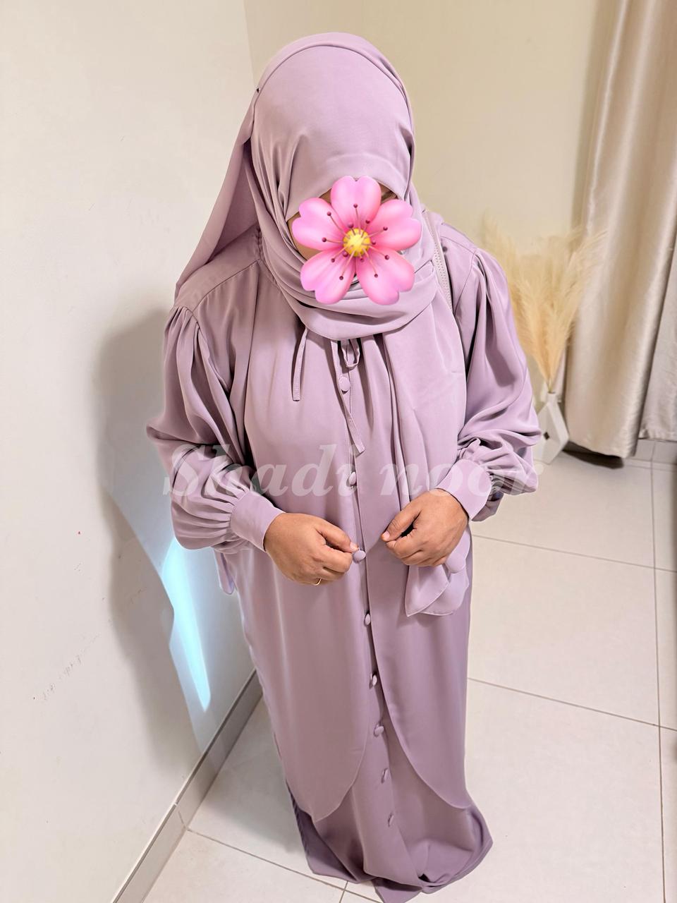 Quality Abaya with button